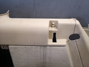 КРЫШКА БАГАЖНИКА ЛЕВАЯ VW TOUAREG 7L6863819A