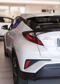 Toyota C-HR I Crossover Facelifting 1.8 Hybrid 122KM 2023 Toyota C-HR 1.8 Hybrid Style 1.8 Hybryda 122KM, zdjęcie 19