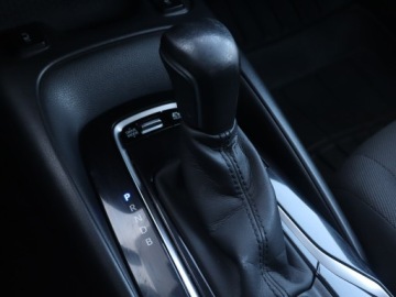 Toyota Corolla XII Sedan 1.8 Hybrid 122KM 2019 Toyota Corolla 1.8 Hybrid, Salon Polska, zdjęcie 12