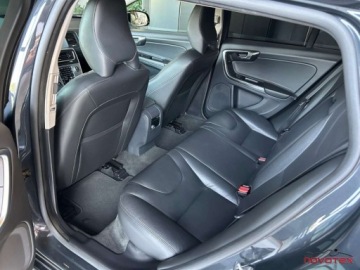Volvo 2017 Volvo V60 Cross Country D3Cross Countrytylko 194Tkmskoranavibezwypadekserw, zdjęcie 19