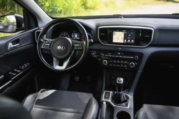 Kia Sportage IV SUV Facelifting 1.6 GDI 132KM 2018 Kia Sportage 1.6 GDI, Salon Polska, Serwis ASO, zdjęcie 2