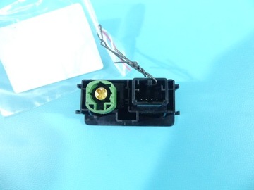 HNÍZDO USB AUX VW PASSAT B8 5Q0035724