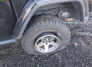 Jeep Gladiator 2021 Jeep Gladiator 2021, 3.6L, 4x4, RUBICON, od ubezpieczalni 3.6 Benzyna 285KM, zdjęcie 5