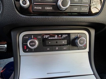 Volkswagen Touareg II 2015 VW TOUAREG V6 3.0l TDI 240KM Przebieg: 119,065km Po serwisie Kamery 360, zdjęcie 16