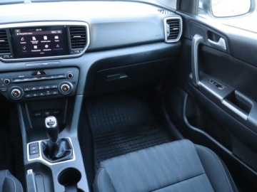 Kia Sportage IV SUV Facelifting 1.6 GDI 132KM 2021 Kia Sportage 1.6 GDI, Salon Polska, Serwis ASO, zdjęcie 7