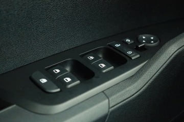 Kia Sportage V SUV 1.6 T-GDI 150KM 2023 Kia Sportage 1.6 T-GDI, Salon Polska, zdjęcie 13