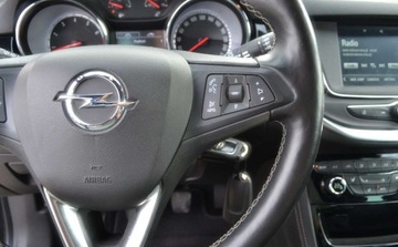 Opel Astra K Hatchback 5d 1.4 Turbo 125KM 2015 Opel Astra bezwypadkowy - Niski przebieg - super stan - auto po oplatach, zdjęcie 31