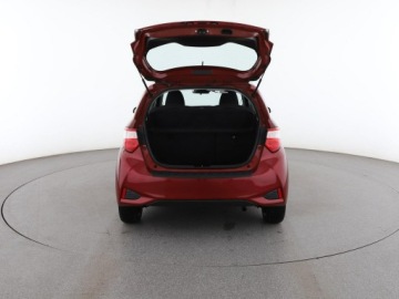 Toyota Yaris III Hatchback 5d Facelifting 2017 1.5 Dual VVT-iE 111KM 2019 Toyota Yaris kamera klima, zdjęcie 18