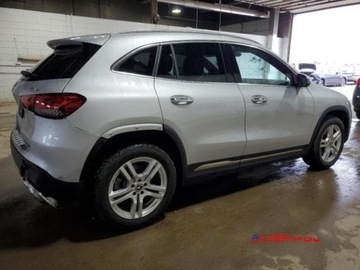 Mercedes GLA II 2021 Mercedes-Benz GLA 2021 r., 2,0 L 250 4 MATIC 2.0 Benzyna 221KM, zdjęcie 5