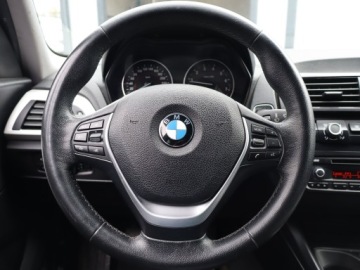 BMW Seria 1 F20-F21 Hatchback 5d 116i 136KM 2012 BMW 1 116i, Xenon, Bi-Xenon, Klima, Tempomat, zdjęcie 14