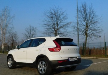 Volvo XC40 Crossover 2.0 D3 150KM 2019 Volvo XC 40 z Gwarancja Kamera Model 2020r 2.0 Diesel 150KM, zdjęcie 4