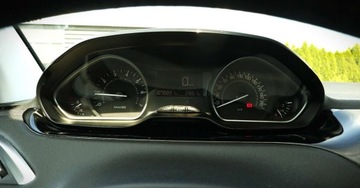 Peugeot 208 I Hatchback 5d Facelifting 1.2 PureTech 82KM 2017 Peugeot 208 (nr. 23) 1.2 82 KM STYLE Navi Klima Tempomat Parktronik Gwaran, zdjęcie 17