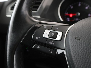 Volkswagen Tiguan II SUV 2.0 TDI BlueMotion Technology 240KM 2018 Volkswagen Tiguan GRATIS! Pakiet Serwisowy o, zdjęcie 33