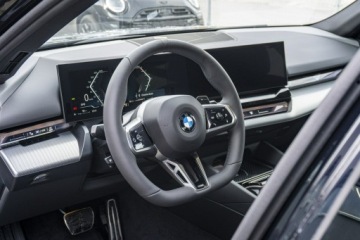 BMW Seria 5 G90-91 2026 BMW 540 xDrive Limuzyna - Dostępne od ręki!, zdjęcie 11