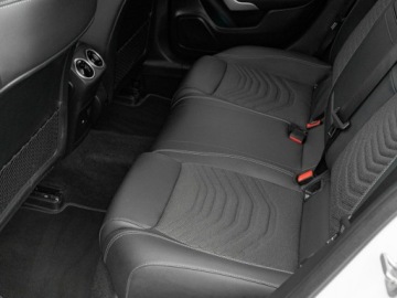 Mercedes Klasa A W177/V177 Sedan Facelifting 2.0 200d 150KM 2023 Mercedes A 200 GD8K607#200 d Progressive 8G-DCT, zdjęcie 19