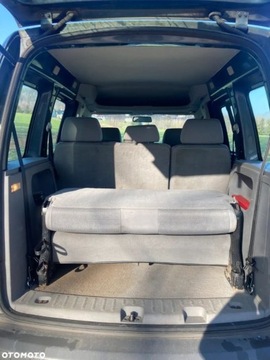 Volkswagen Caddy III Furgon 1.4 i 16V 75KM 2005 Volkswagen Caddy 7 miejsc 1.4 Benzyna 75KM, zdjęcie 6