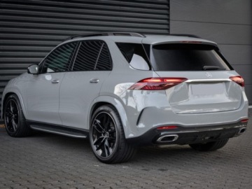 Mercedes GLE V167 SUV Facelifting 2.0 300d 269KM 2025 MERCEDES-BENZ GLE 300 d 4-Matic AMG Line 2.0 (269KM) 2025, zdjęcie 3