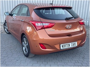 Hyundai i30 II Hatchback 5d 1.4 MPI 100KM 2015 Hyundai i30, zdjęcie 10