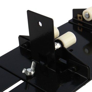 НОЖЕВОЕ УСТРОЙСТВО ДЛЯ РЕЗКИ СТЕКЛА И СТЕКЛЯННЫХ БУТЫЛОК