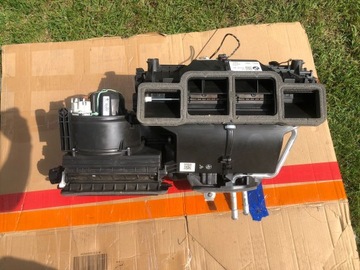 KOMPLETNÍ RADIÁTOR KLIMATIZACE DMYCHADLO VENTILACE BMW E89 Z4 EVROPA