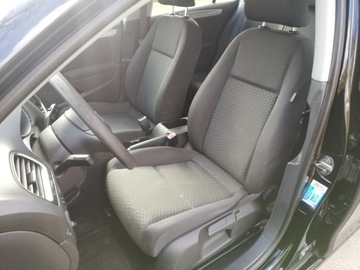 Volkswagen Golf VI Hatchback 5d 1.4 80KM 2011 Volkswagen Golf VI 1.4 MPI, zdjęcie 21