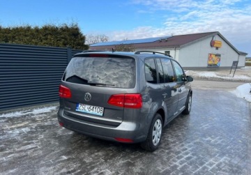 Volkswagen Touran II 1.6 TDI 105KM 2011 Volkswagen Touran Sprowadzony Ubezpieczony Zarejestrowany 1.6 Diesel, zdjęcie 6
