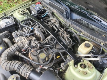 STAFFA Rozporka rozporki przednia Ford Mustang V