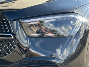 Mercedes GLE V167 SUV Facelifting 2.0 300d 269KM 2025 MERCEDES-BENZ GLE 300 d 4-Matic AMG Line 2.0 (269KM) 2025, zdjęcie 11