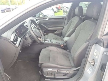 Volkswagen Arteon Fastback Facelifting 2.0 TSI 280KM 2021 Volkswagen Arteon Arteon 280KM, 4Motion, Harman Kardon, Kamera, Ambiente,, zdjęcie 29