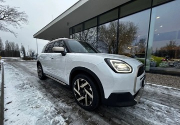 Mini Countryman F60 Crossover Facelifting 1.5  136KM 2025 MINI Countryman MINI Countryman C mHEV Linia Favoured 1.5 Benzyna 136KM, zdjęcie 4