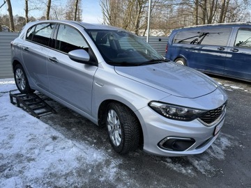 Fiat Tipo II Hatchback 1.6 MultiJet 120KM 2017 Fiat Tipo Swiatła Led. Kamera cof. Navigacja., zdjęcie 3