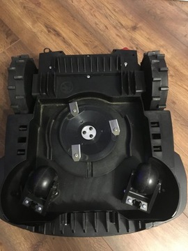 YARDFORCE COMPACT 400Ri ROBOT KOSZĄCY KOSIARKA