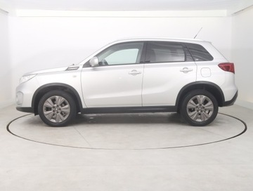 Suzuki Vitara III SUV Facelifting 1.0 BoosterJet 111KM 2019 Suzuki Vitara 1.0 BoosterJet, Salon Polska, zdjęcie 2
