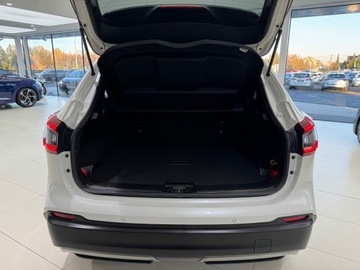 Nissan Qashqai II Crossover Facelifting 1.3DIG-T 140KM 2019 Nissan Qashqai N-Connecta / 1 właściciel / Salon P, zdjęcie 16