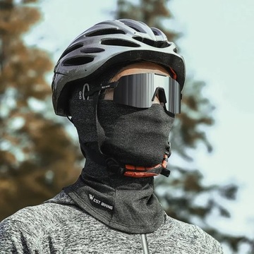 ИЗОЛИРОВАННАЯ МОТОЦИКЛИЧНАЯ БАЛАКЛАВА ПОД ШЛЕМ