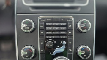 Volvo V60 I Kombi Facelifting 2.0 D3 136KM 2015 Volvo V60 duza navi super stan LEDY xsenon automat, zdjęcie 15