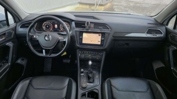 Volkswagen Tiguan Allspace 2018 Volkswagen Tiguan Allspace 2,0 benzyna 186 KM automat 4Motion zarejestrowa, zdjęcie 19