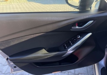 Mazda 6 III Kombi Facelifting 2.2 SKYACTIV-D I-ELOOP 150KM 2016 Mazda 6 Bezwypadekserwis asoz Niemiec1wlasciciel4x4lift 2.2 Diesel, zdjęcie 24