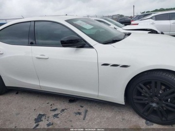 Maserati Ghibli III 2021 Maserati Ghibli 2021 3.0l 3.0 Benzyna 345KM, zdjęcie 5