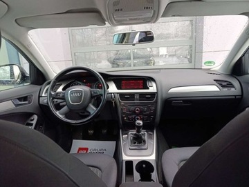 Audi A4 B8 Limousine 1.8 TFSI 160KM 2009 Audi A4 Limousine Audi A4 Limousine 1.8 benzyna 160KM Podgrzewane Fotele A, zdjęcie 15