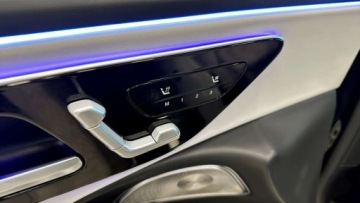 Mercedes Klasa E W214 2025 Mercedes-Benz Klasa E 300 4Matic 2025 2.0 Benzyna 313KM, zdjęcie 16