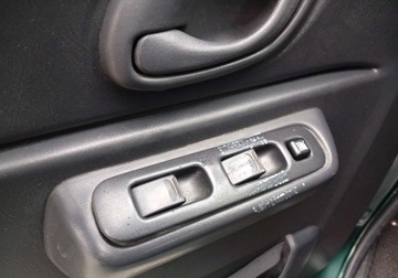 Suzuki Jimny III 2004 Suzuki Jimny 1,3 - benzyna - przebieg 143.000 km - klimatyzacja 1.3 Benzyna, zdjęcie 27