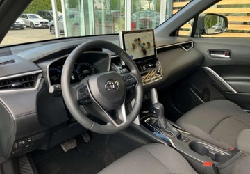 Toyota Corolla Cross 2.0 Hybrid Dynamic Force 197KM 2024 Toyota Corolla Cross Toyota Corolla Cross 2.0 Hybrid Style 2.0 Hybryda, zdjęcie 35