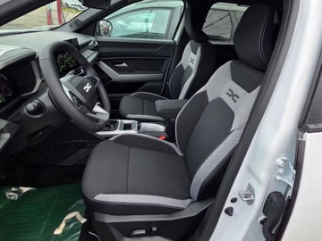 Dacia Bigster 1.2 TCe 140KM 2025 Od ręki - Journey LPG 1.2 mHEV 140KM, zdjęcie 3