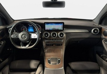 Mercedes GLC C253 SUV Plug-In 2.0 300e 320KM 2021 Mercedes-Benz GLC VAT 23 e Coupe PHEV 320KM automat 4matic 2021 r., Salon, zdjęcie 17