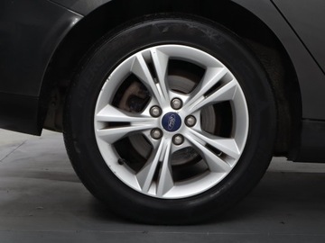 Ford Focus III Hatchback 5d facelifting 1.6 Ti-VCT 125KM 2015 Ford Focus 1.6 i, Salon Polska, 1. Właściciel, zdjęcie 14