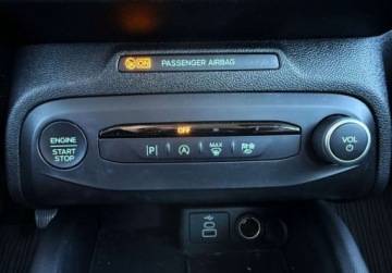 Ford Focus IV Hatchback Facelifting 1.0 EcoBoost 125KM 2022 Ford Focus 1.0 EcoBoost 125KM MT6 Titanium Salon PL ASO I-wszy wlasciciel, zdjęcie 23