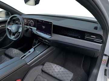 Volkswagen Passat B9 2024 Volkswagen Passat 2.0 TDI 4Motion R-Line 193 KM DCC Pro Matrix Skora 360, zdjęcie 14