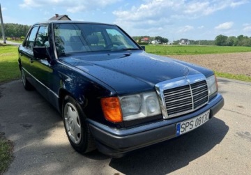 Mercedes W124 Kombi 3.0 D 109KM 1992 Mercedes-Benz W124 (1984-1993) 3.0 Diesel 110KM, zdjęcie 1