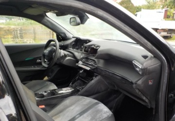 Peugeot 2008 II SUV 1.2 PureTech 130KM 2023 Peugeot 2008 Okazja 1.2 Benzyna 130KM, zdjęcie 14